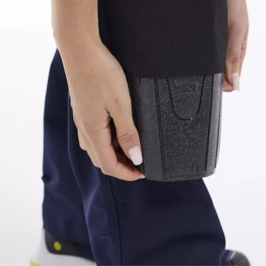 **CORDURA®-Reinforced Knee Pad Pockets** provide lasting comfort and confidence whenever you kneel.