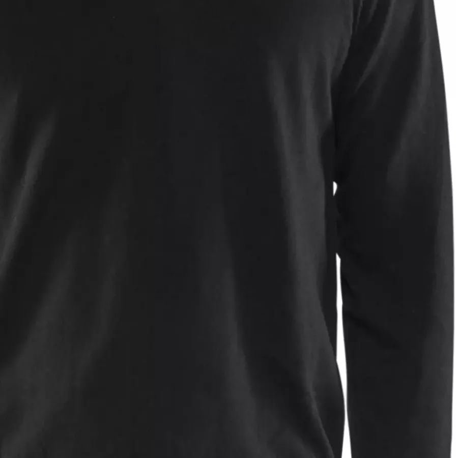 **Lange Ärmel** bieten vollständige Abdeckung für Wärme und Bewegungsfreiheit.