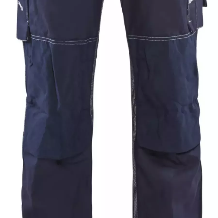 **Knee-pad Pockets** let you add cushioning that supports long hours of kneeling with lasting comfort.