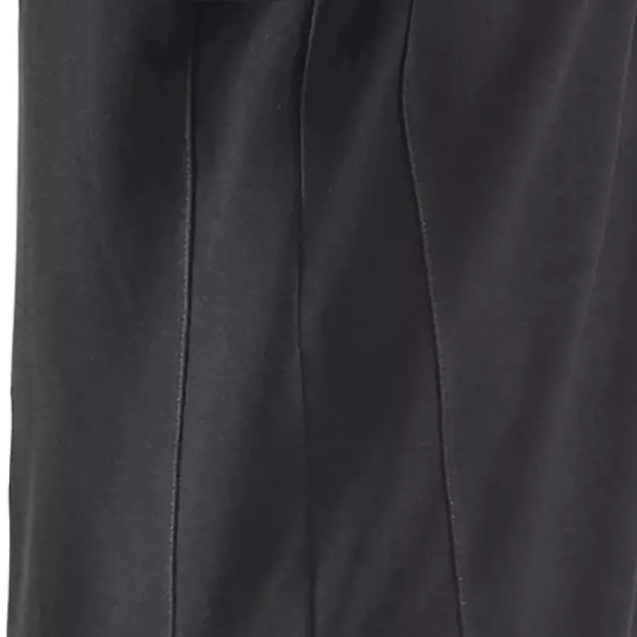 **Side Vent Construction** adds breathable freedom that keeps you comfortable throughout the day.