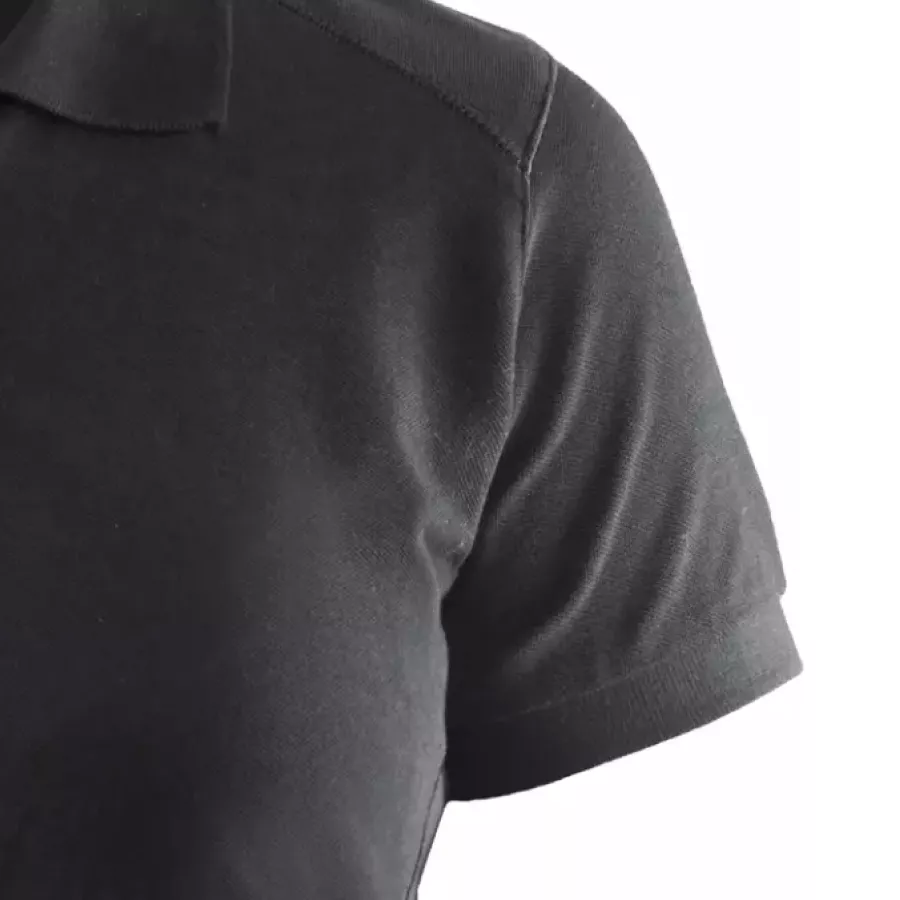 **Short Sleeves with Ribbed Cuffs** offer easy movement while maintaining a neat, structured finish.