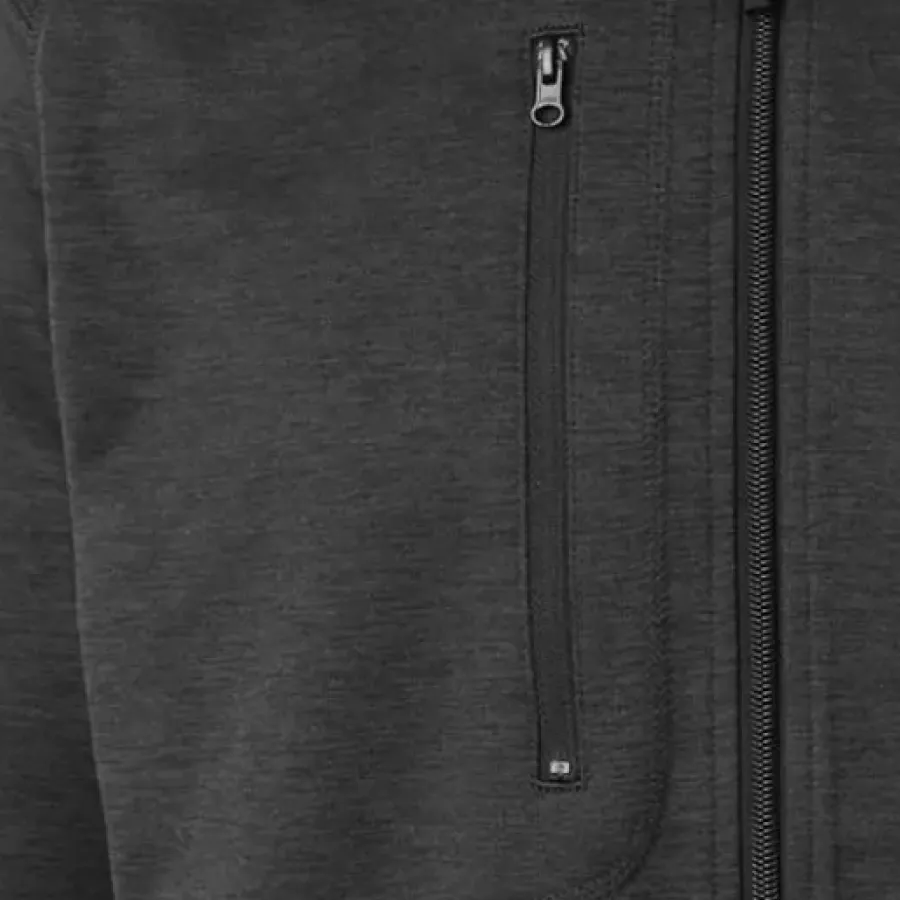 **Chest Pocket** keeps your essentials within easy reach, so convenience is always right where you need it.