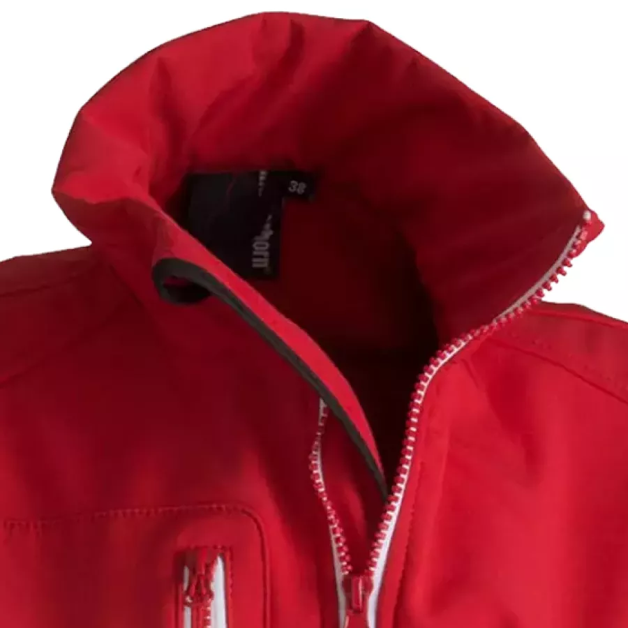 **Stand-Up Collar** provides extra neck coverage that keeps you comfortably warm without adding bulk.