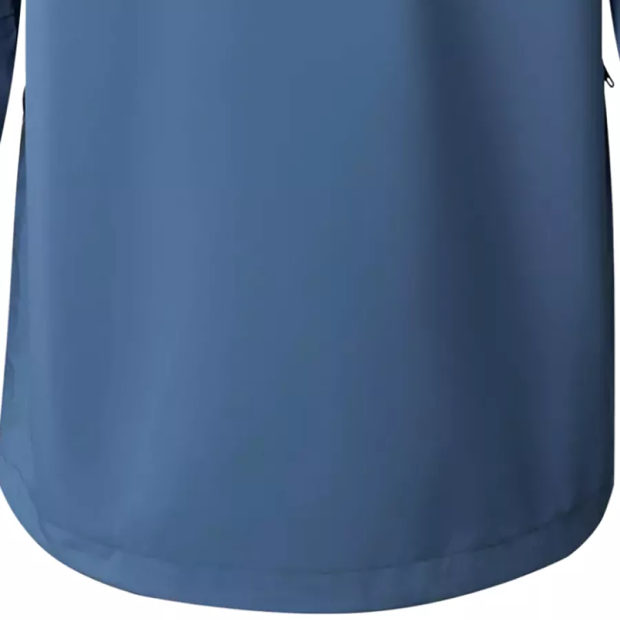 **Extended Back** provides extra coverage that moves with you and keeps drafts out when you bend or reach.