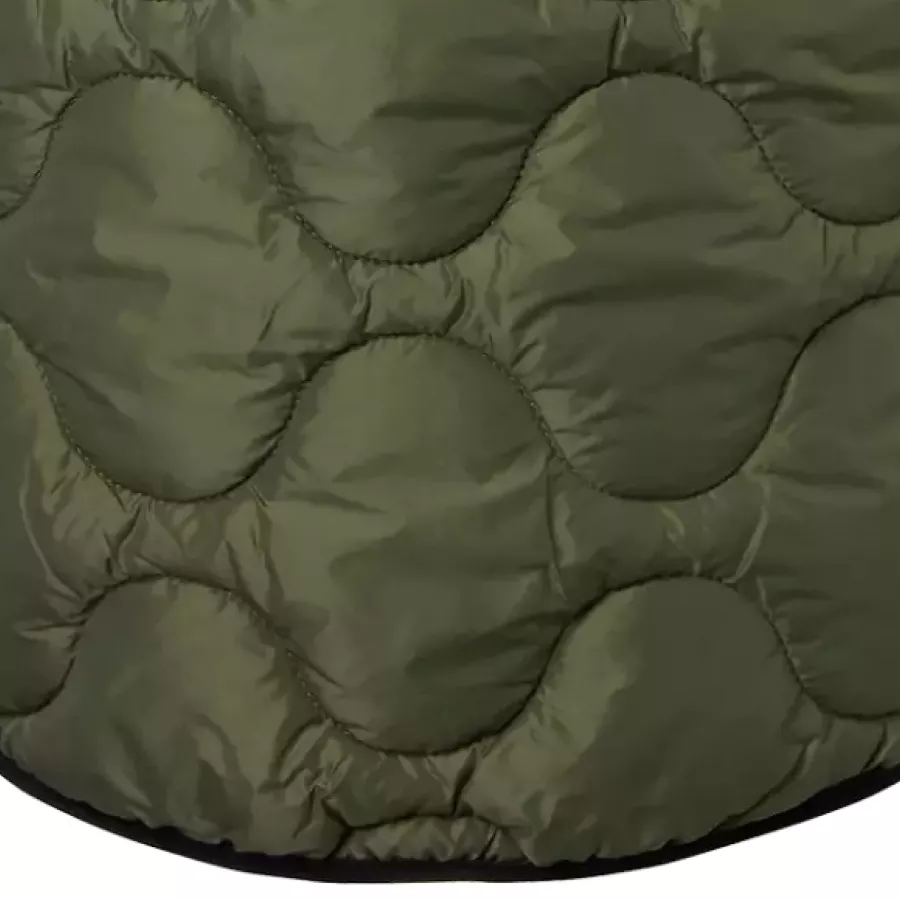 **Extended Back** provides extra coverage that stays comfortable and in place as you move.