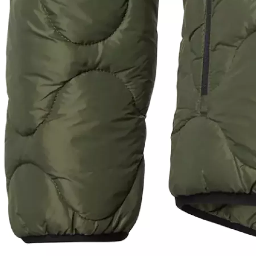 **Elastic Cuffs** seal in warmth while letting you move your arms naturally.