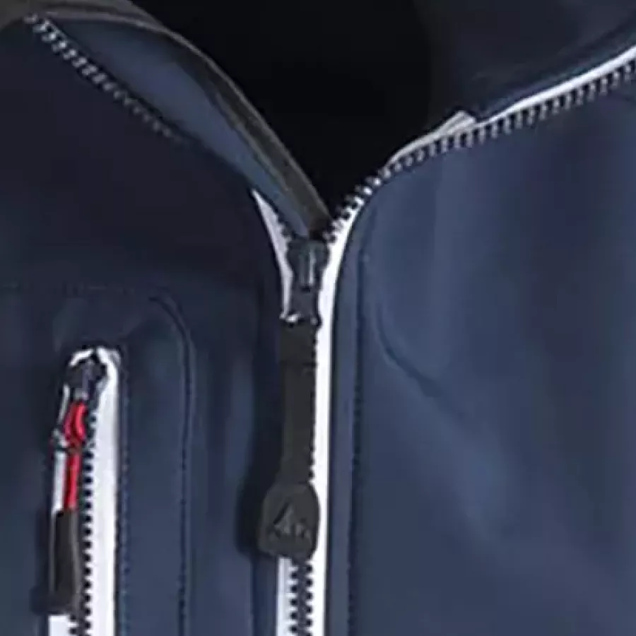 **Zipper Closure** allows quick, smooth fastening for adjustable comfort on the go.