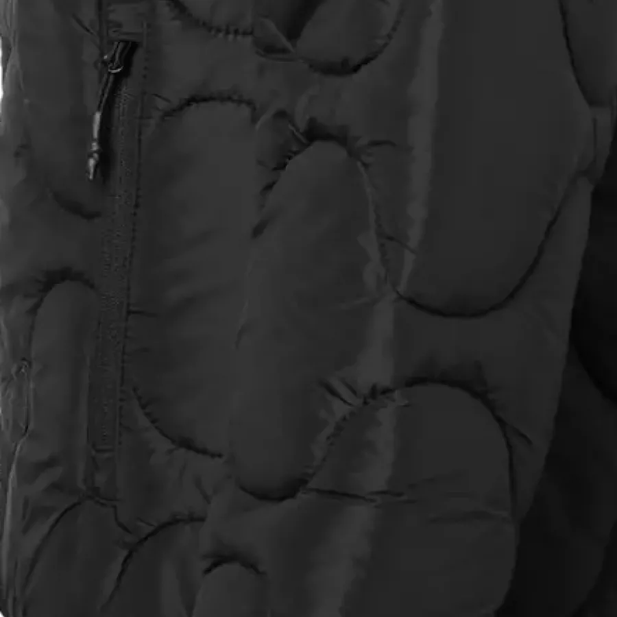 **Reißverschlusstasche** hält Ihre Wertsachen sicher verstaut und stets griffbereit.