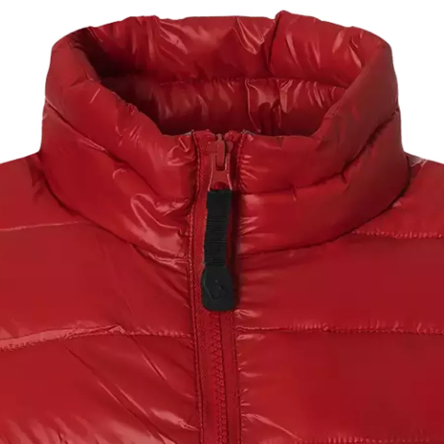 **Stand Up Collar** adds a touch of warmth and coverage, keeping you comfortable and focused when temperatures shift.