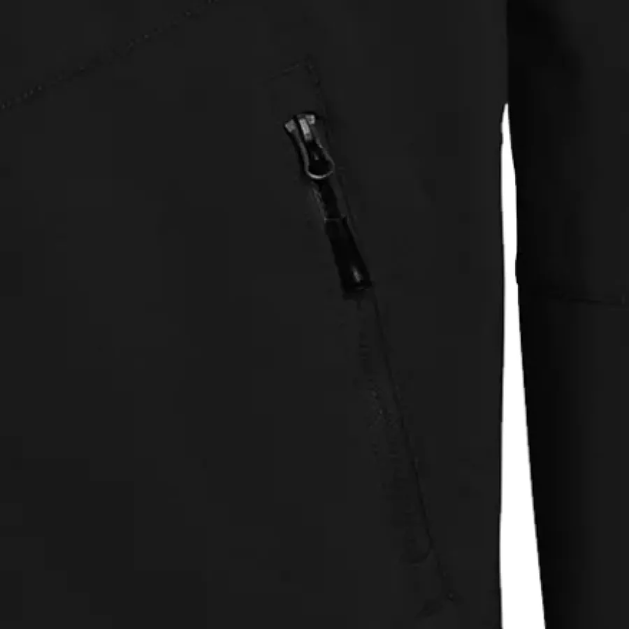 **Zipper Pockets** keep your essentials secure and within easy reach throughout the day.