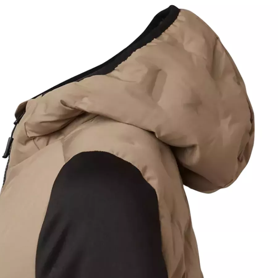 **Fixed Hood** offers reliable, ready-to-wear coverage that adds comfort in changing weather.