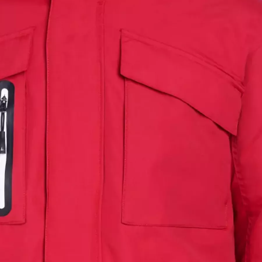 **Wasserabweisende Konstruktion** hält Sie trocken und sicher, egal ob bei Nieselregen oder Schnee.