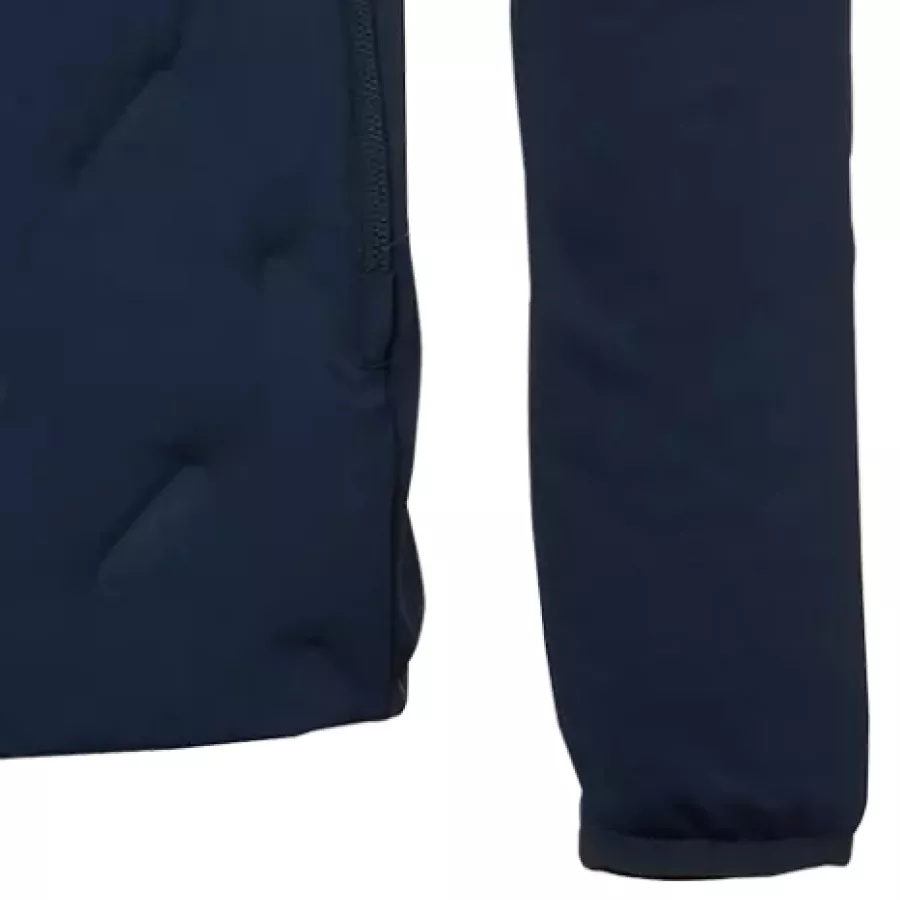 **Elastic Cuffs** ensure a snug, comfortable fit that helps maintain warmth without limiting movement.