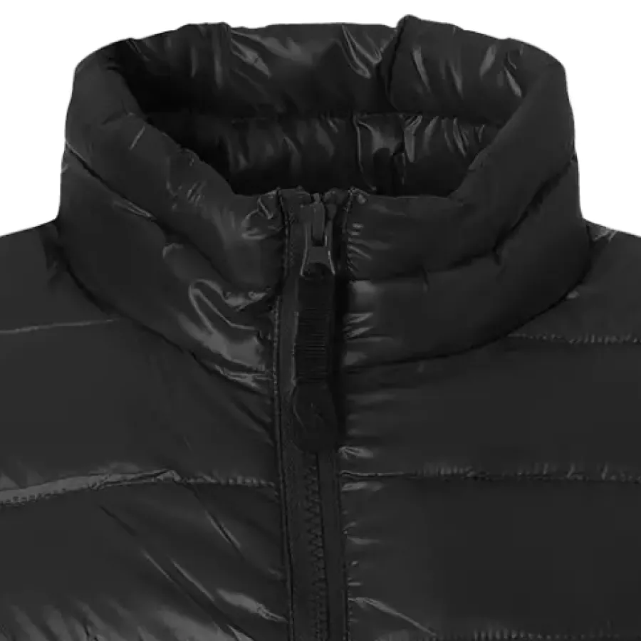 **Stand Up Collar** adds a touch of warmth and coverage, keeping you comfortable and focused when temperatures shift.