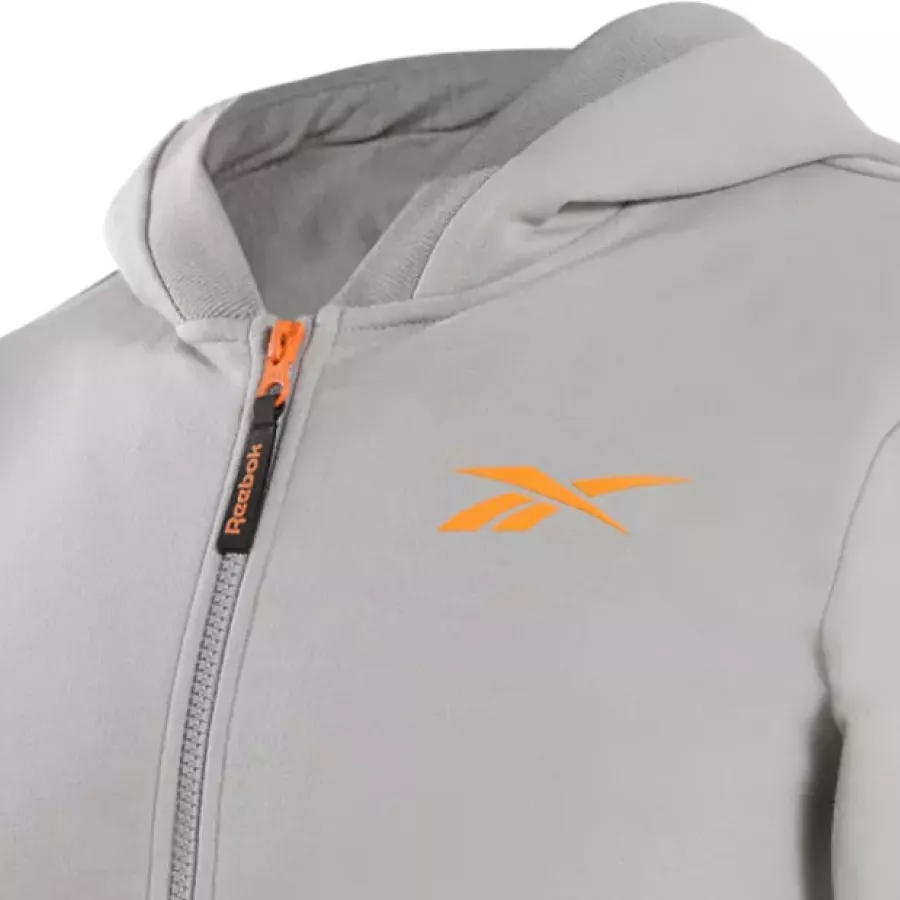 **Fixed Hood** provides consistent coverage and protection from wind and light weather.