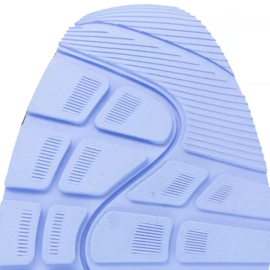 **Rutschhemmende Laufsohle** sorgt für sicheren Halt und Stabilität auf rutschigen Oberflächen.