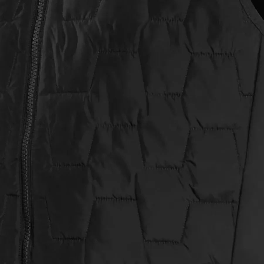 **Wind Protection** keeps you comfortable by blocking chilly drafts.