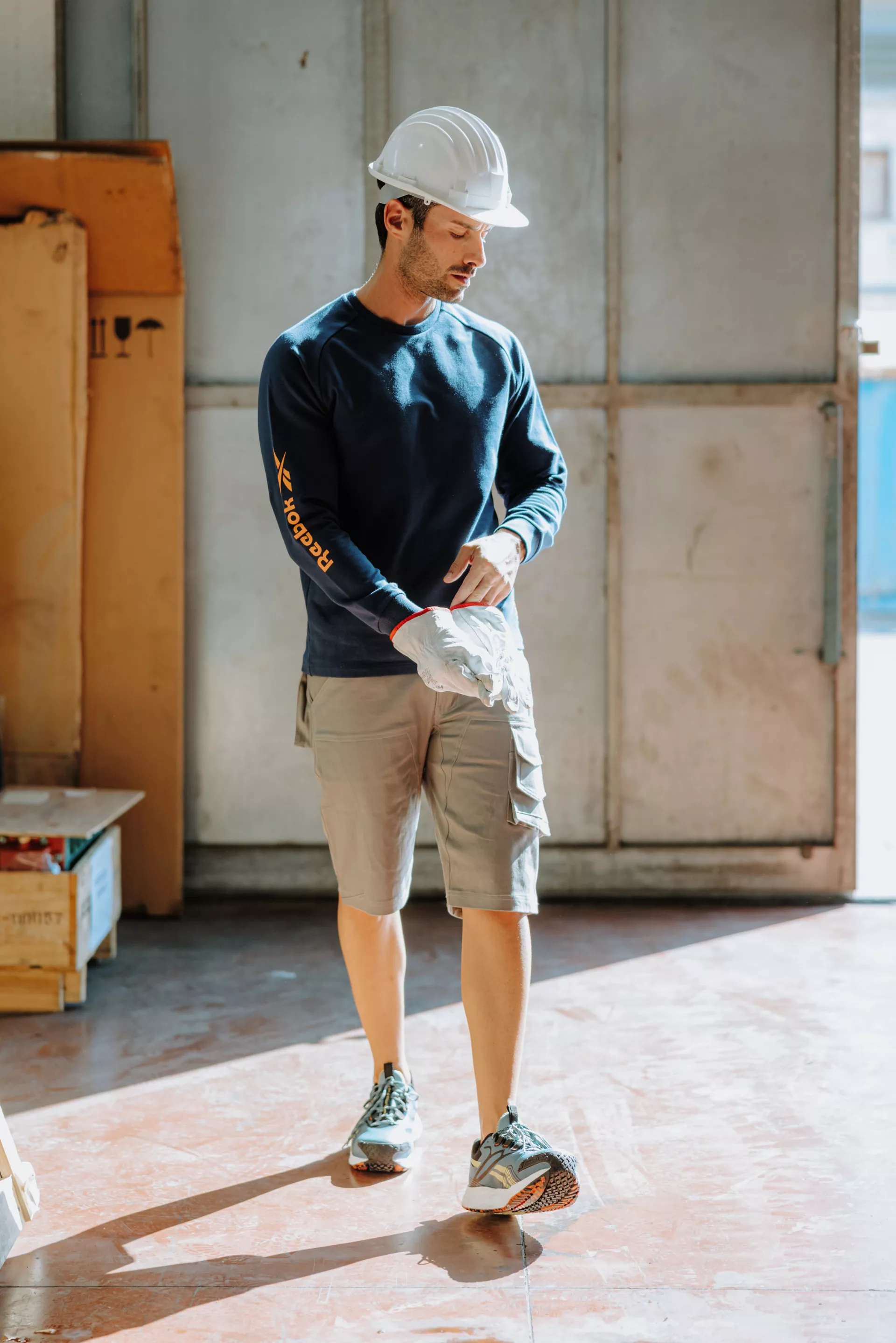 Reebok RB008SWNVB, Mens Knitted Sweatshirt, Navy Blue, image 5