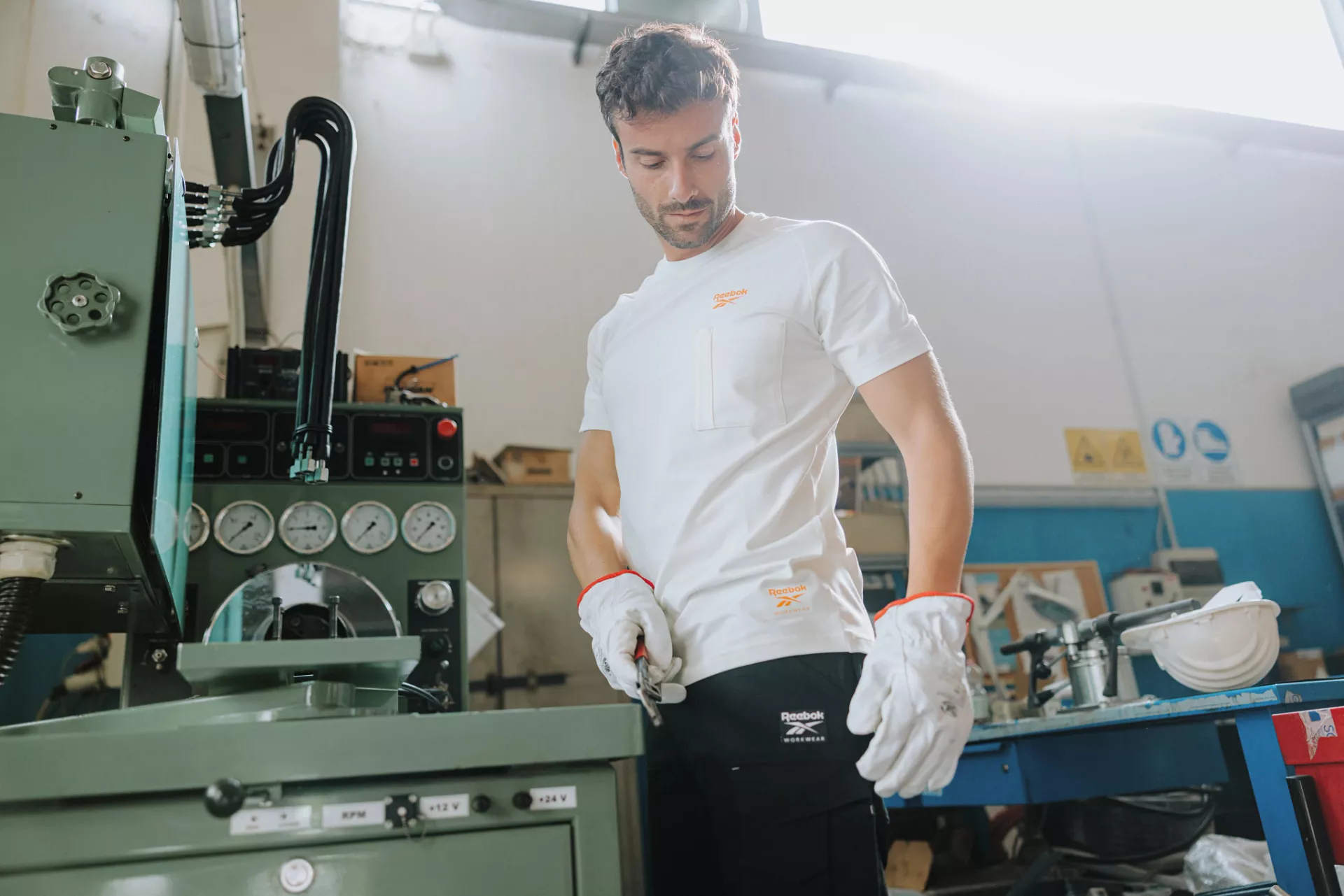 Reebok RB003TOFW2, Lockup Herren Strick-T-Shirt, Off White, image 4