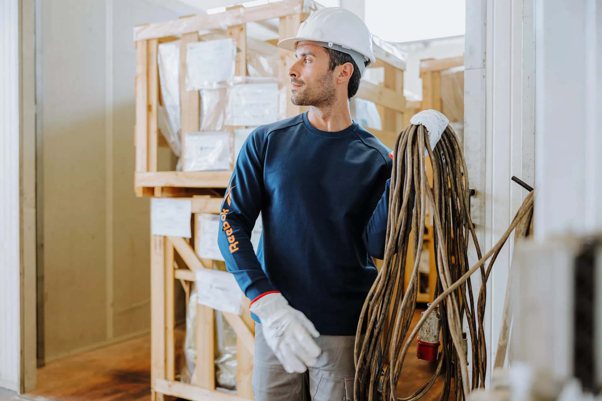 Reebok RB008SWNVB, Mens Knitted Sweatshirt, Navy Blue, image 4