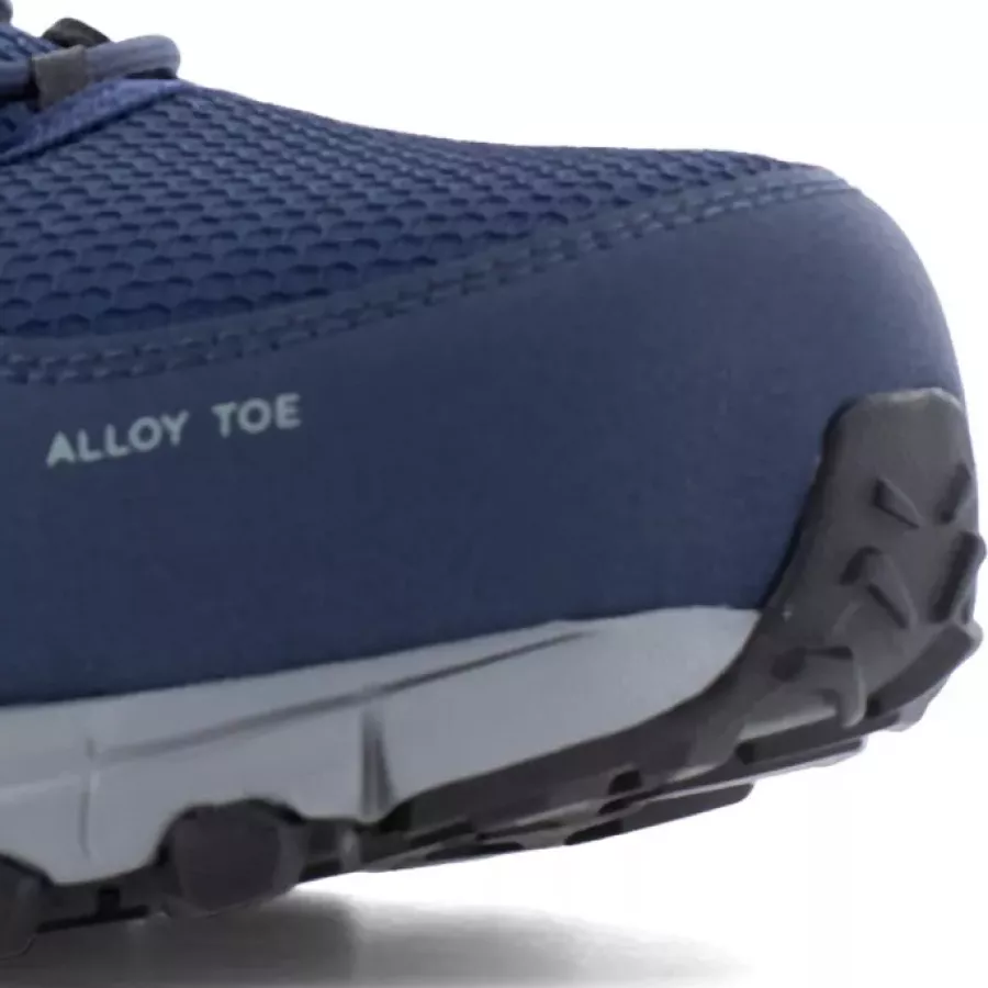 Die **Aluminium-Zehenschutzkappe** bietet starken Schutz und hält den Schuh dabei leicht für ganztägigen Komfort.