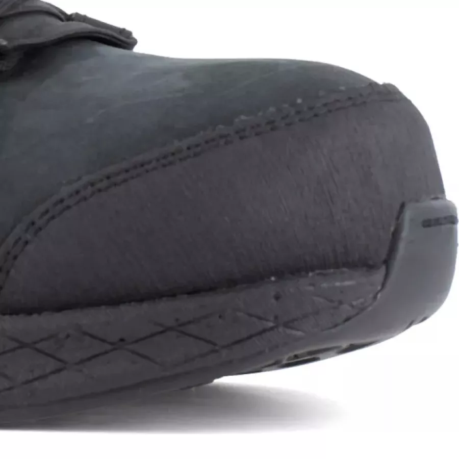**Composite Toe Cap** offers dependable protection while keeping the footwear lightweight and comfortable.
