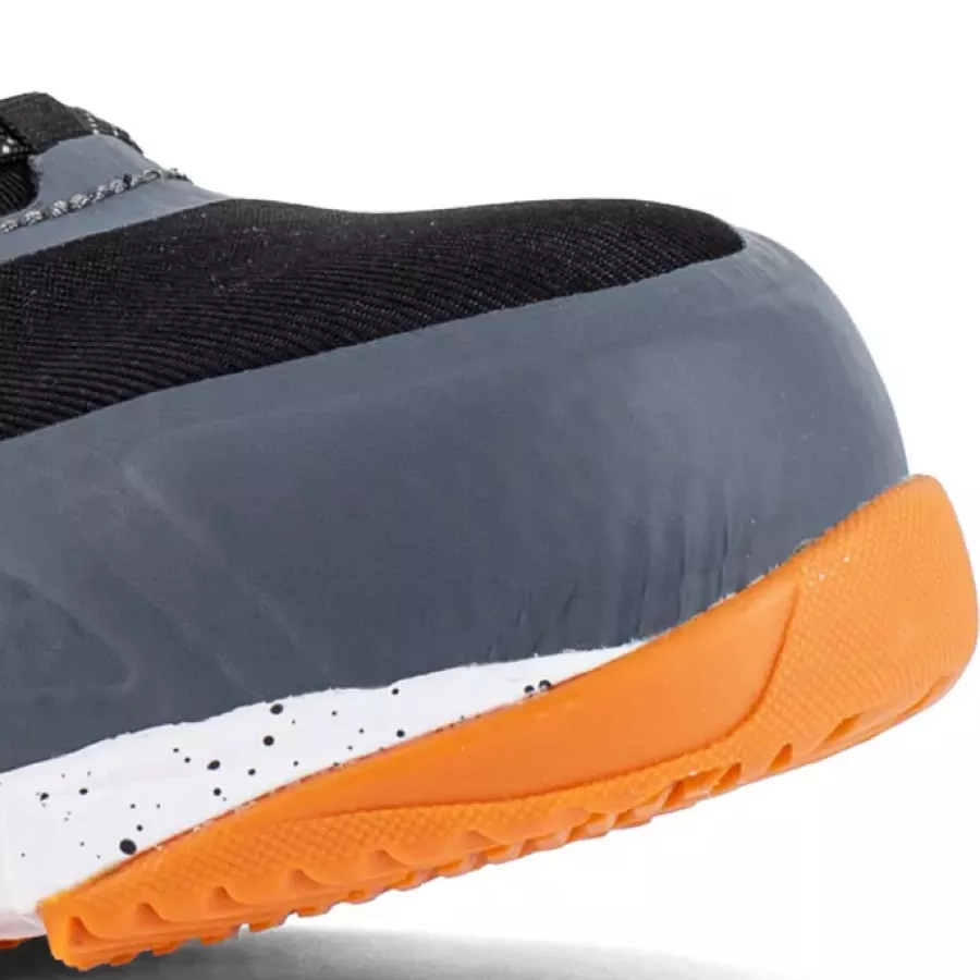 **Composite Toe Cap** ensures dependable protection while keeping the shoe lightweight for all-day wear.