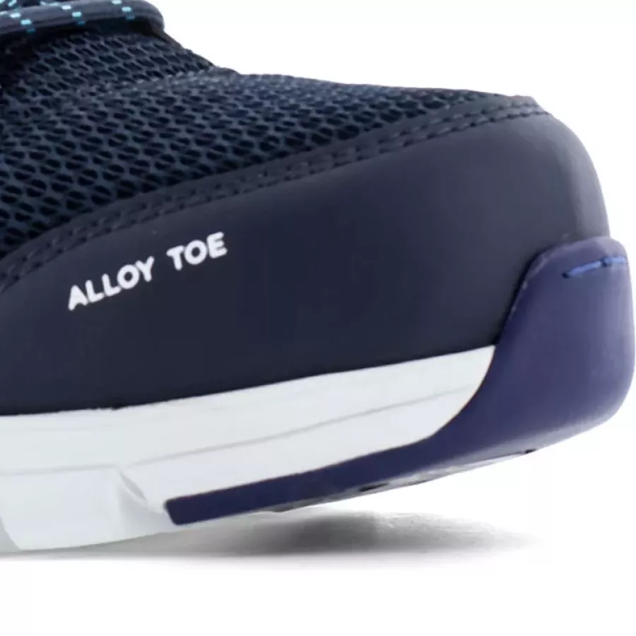 Die **Aluminium-Zehenschutzkappe** bietet starken Schutz und hält den Schuh dabei leicht für ganztägigen Komfort.