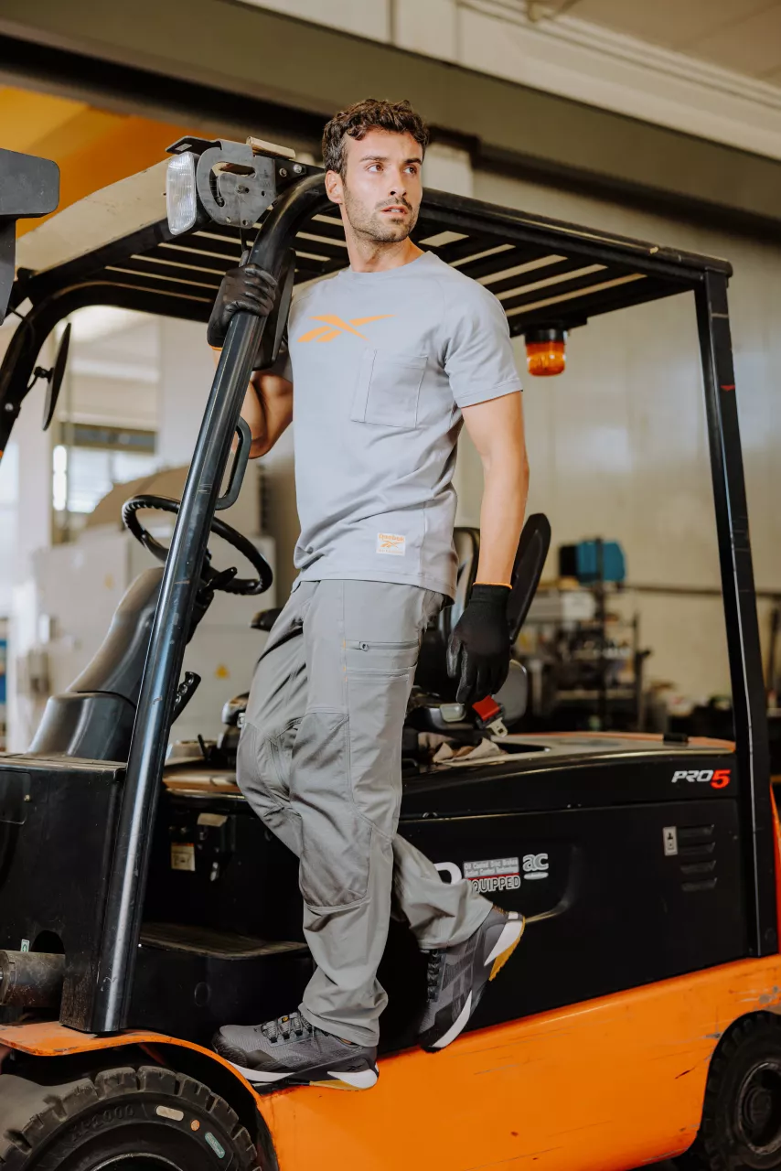 Reebok RB003TLTG1, Vector Mens Knitted T-shirt, Light Grey, image 3, gallery thumbnail