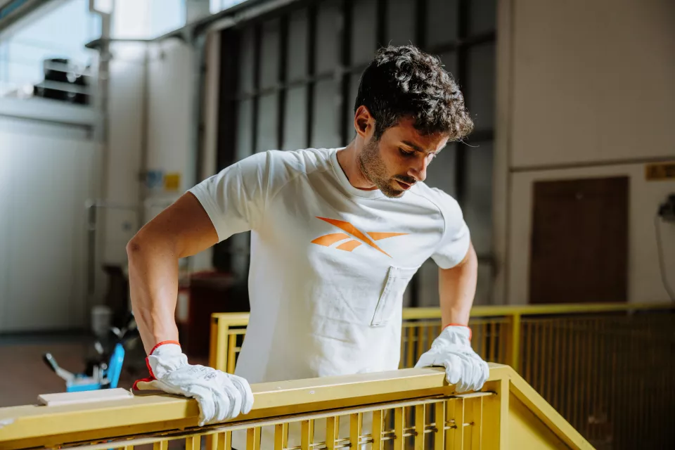 Reebok RB003TOFW1, Vector Herren Strick-T-Shirt, Off White, image 4, gallery thumbnail