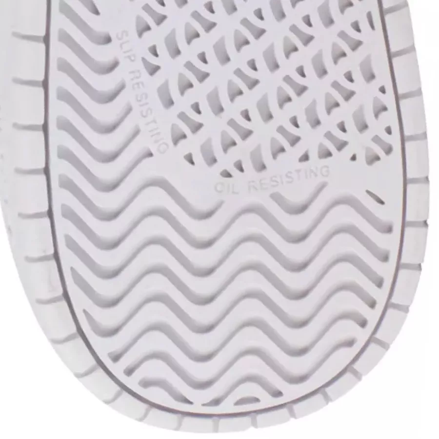 **Composite-Zehenkappe** schützt Ihre Füße und hält dabei die Schuhe leicht für ganztägigen Komfort.