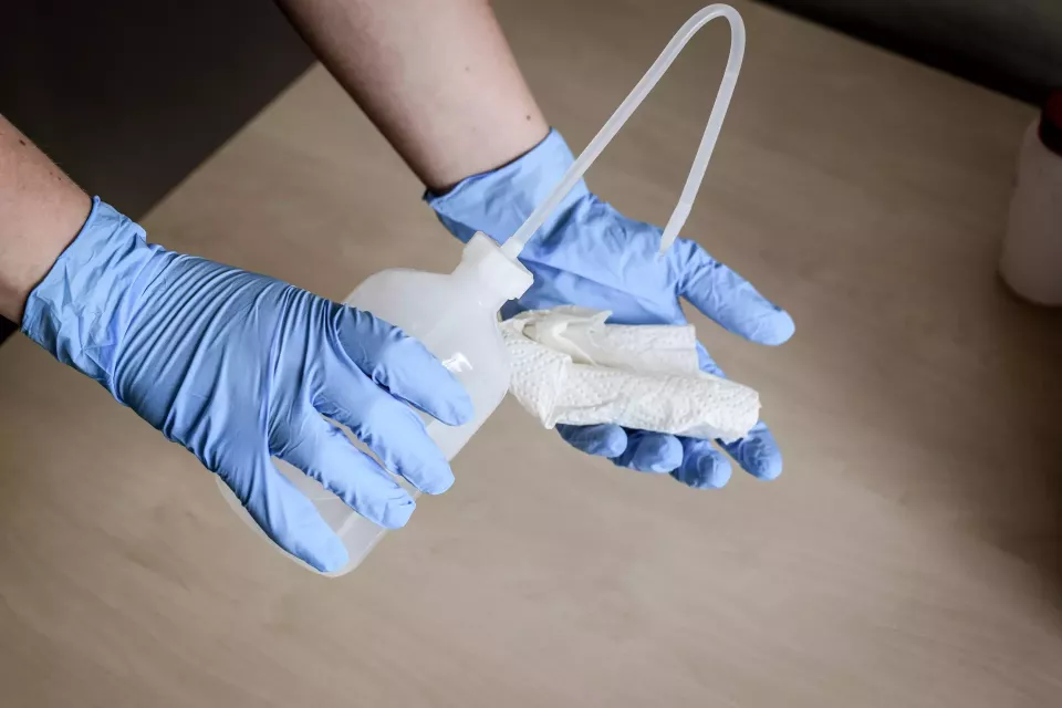 Nitras Medical 8311, BLUE WAVE nitrile disposable gloves, blue, image 3, gallery thumbnail