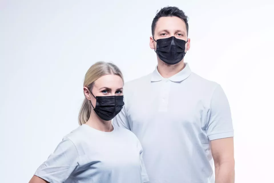 Nitras Medical 004338, SOFT PROTECT PLUS medical face mask, black, image 2, gallery thumbnail