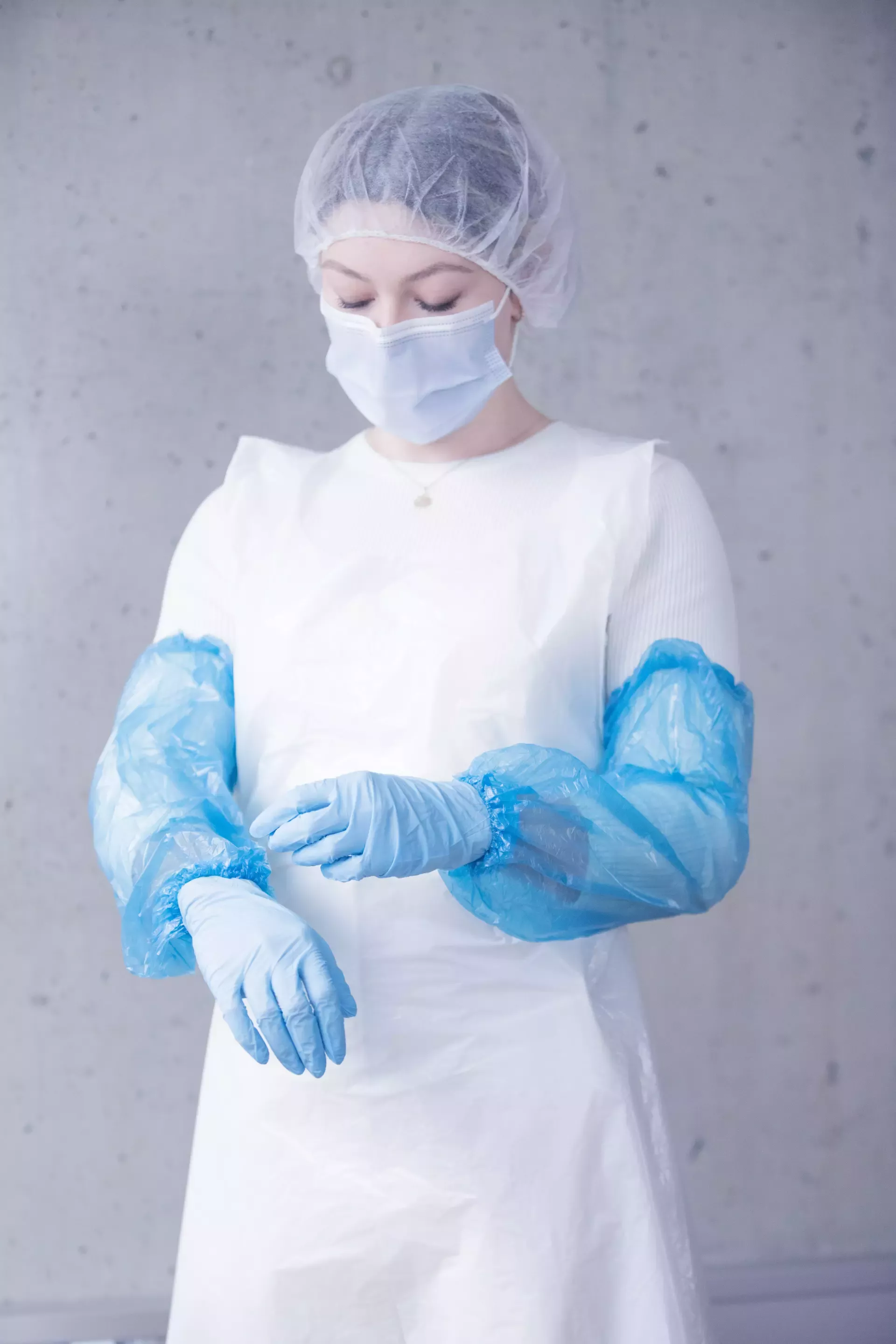 Nitras Medical 4240, PE aprons, white, image 2