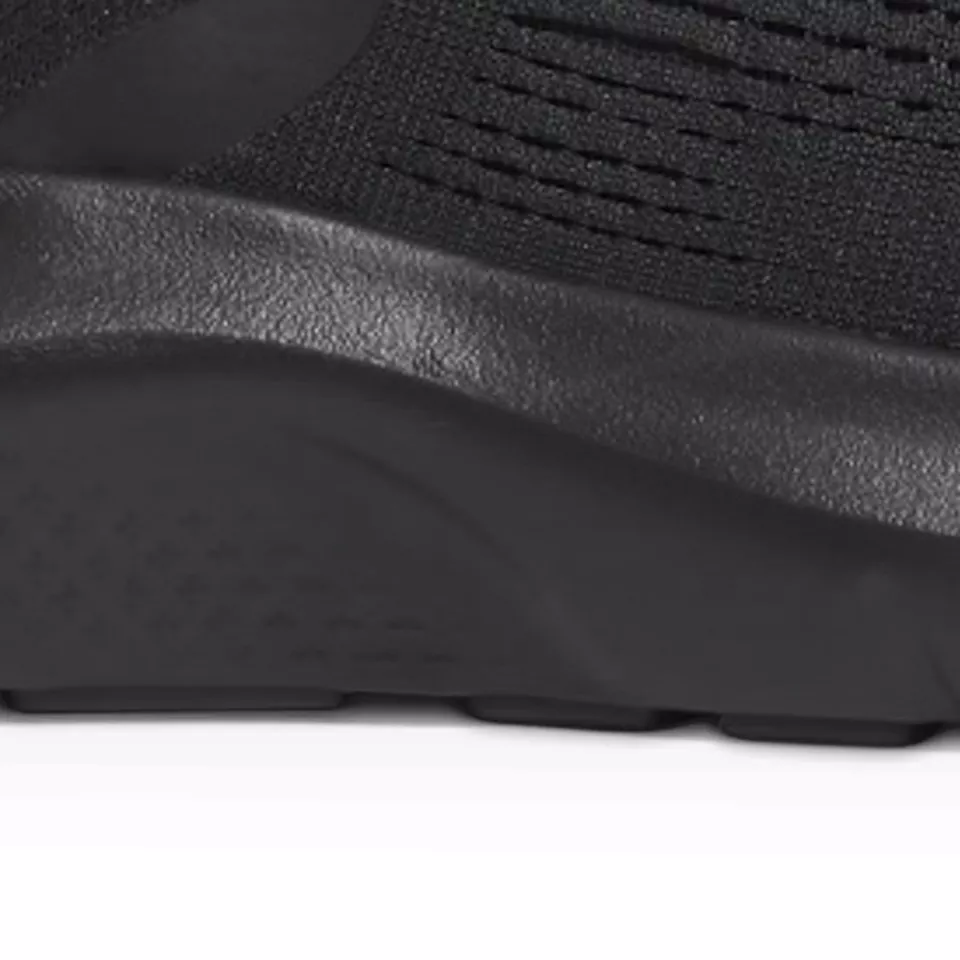 **Cushioned midsole.** A thick, contoured midsole supports your feet and absorbs impact through long shifts on hard floors.