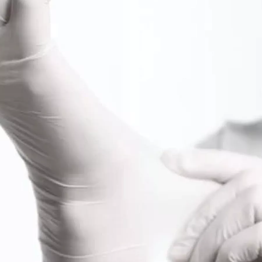 **Elasticity and Durability** ensures a flexible yet reliable fit that moves with you and stands up to demanding, all-day use.