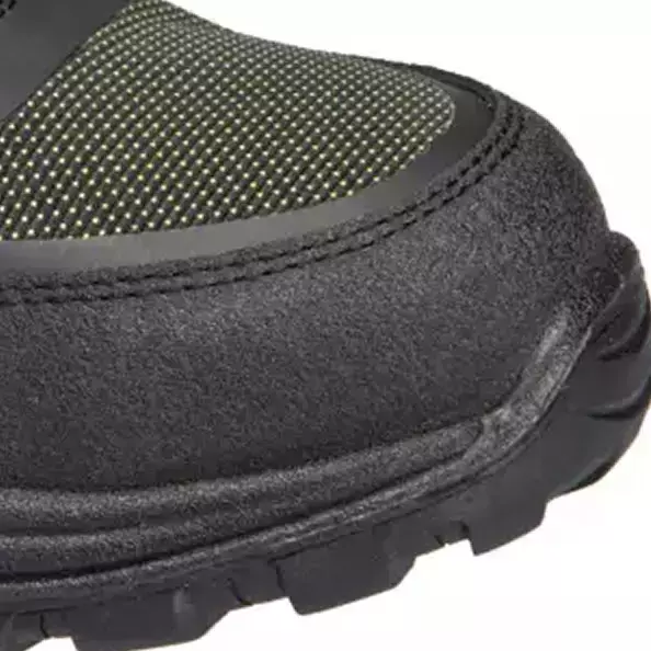 Stay protected with a **composite toe cap** that shields against impacts and compression. The non-metallic design ensures the shoe remains *lightweight*, reducing fatigue during long hours on your feet while providing reliable safety for demanding tasks.