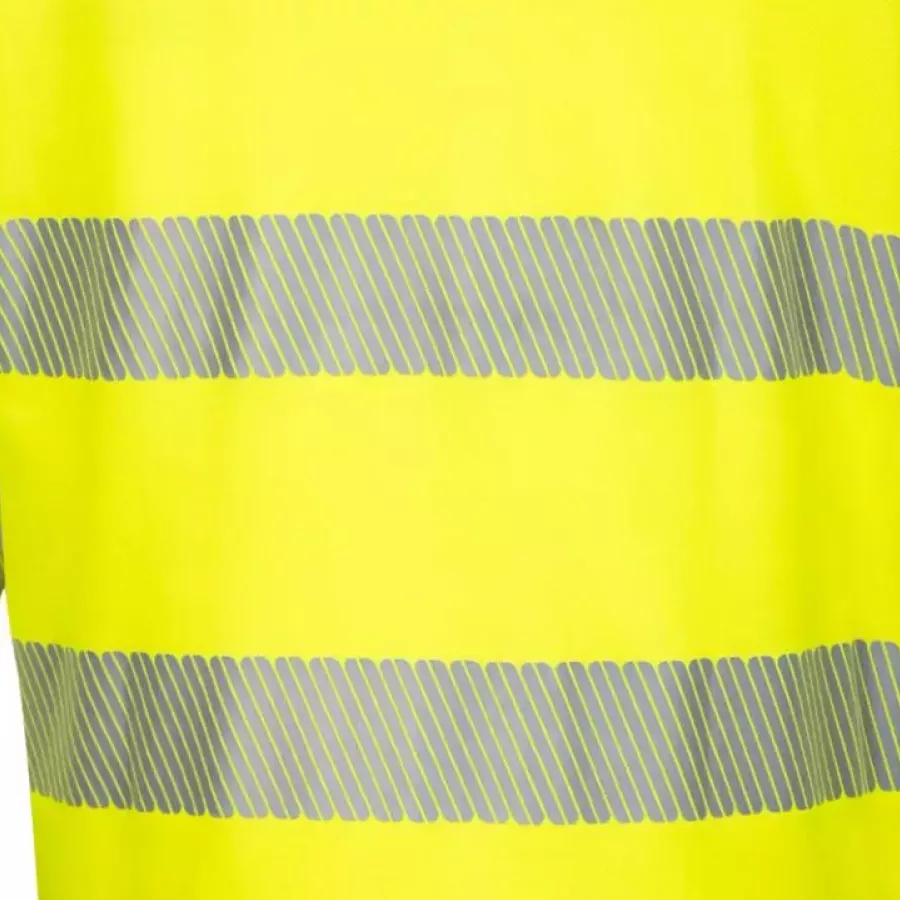 **Segmented Reflective Tape** boosts visibility so you stay seen and confident in low-light environments.