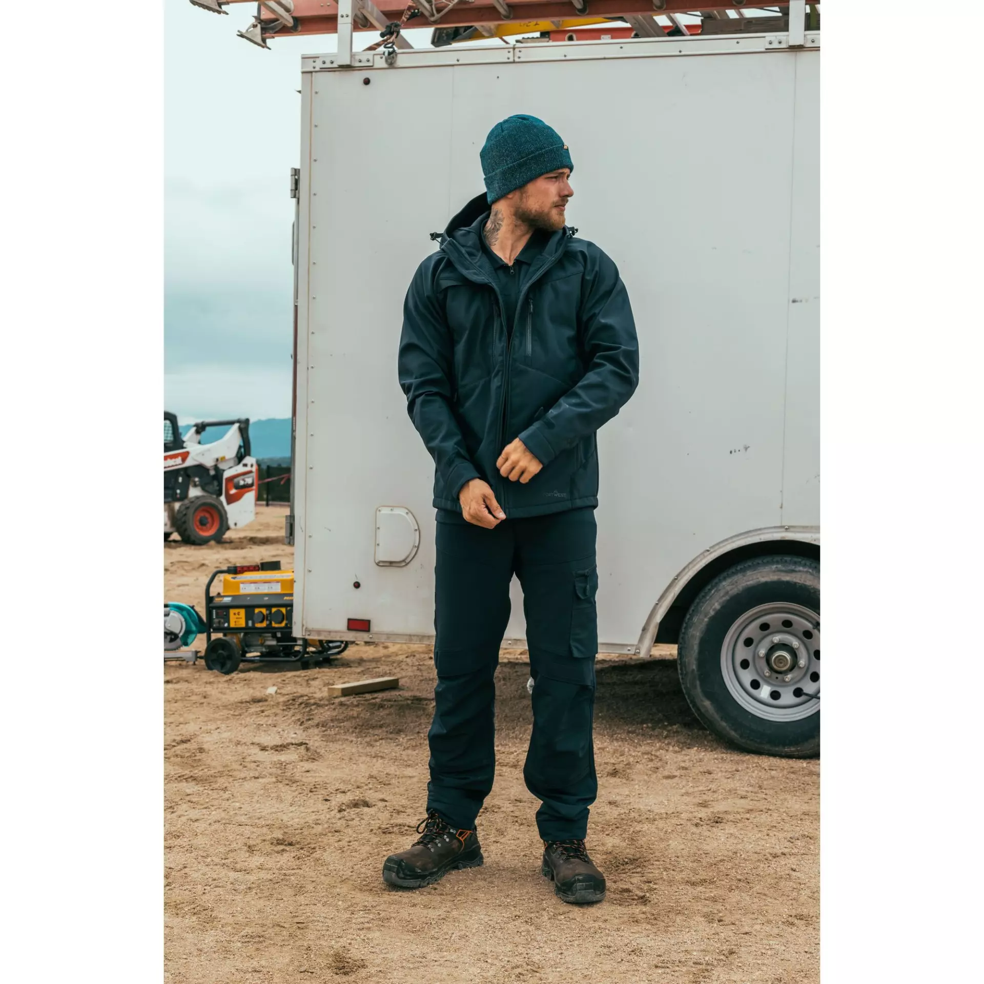 Portwest B026, Insulated Knit Reflective Yarn Beanie, image 9