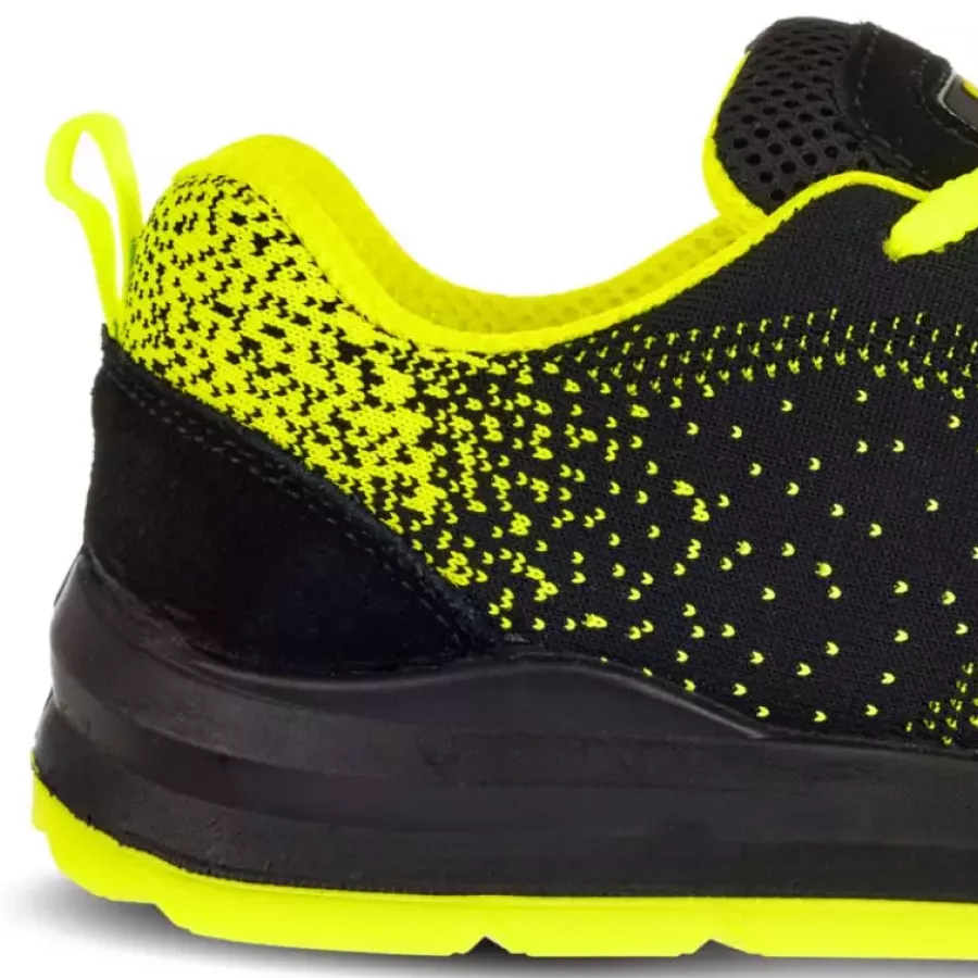 **Pierce Resistance** adds reassuring underfoot support so you can focus on your work without distraction.