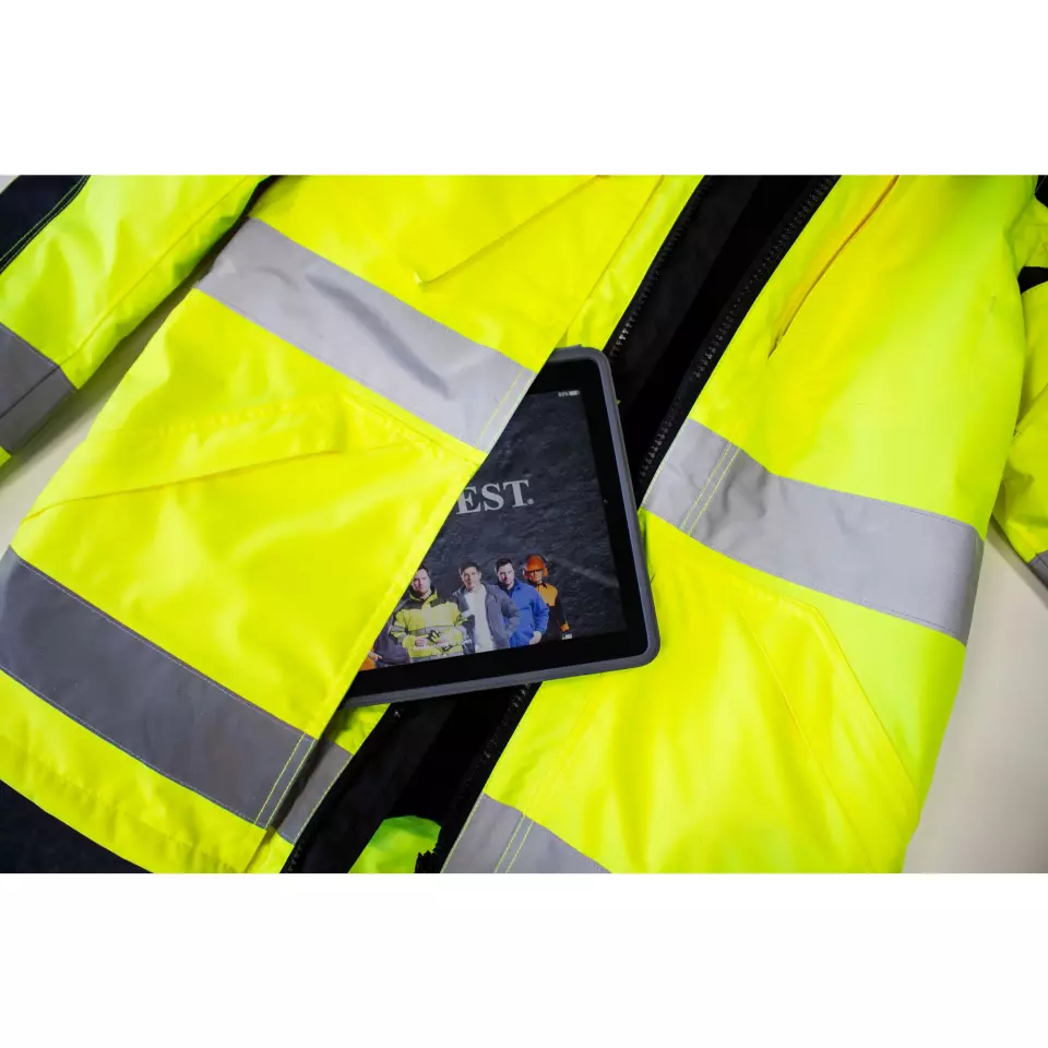 Portwest C469YBR, Hi-Vis 3-in-1 Contrast Winter Pro Jacket, Yellow/Black, image 2, gallery thumbnail