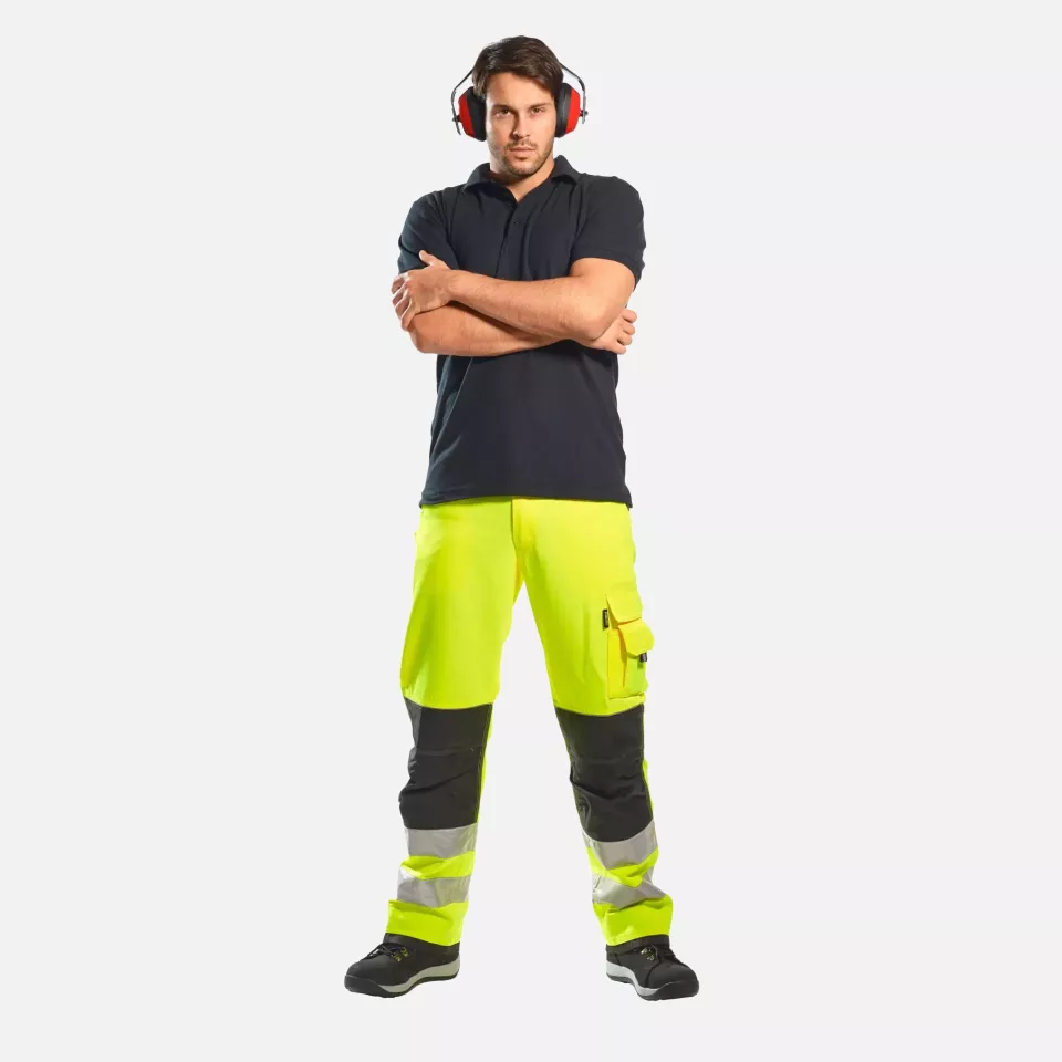 Portwest PW40, Classic Ear Defenders, image 3, gallery thumbnail