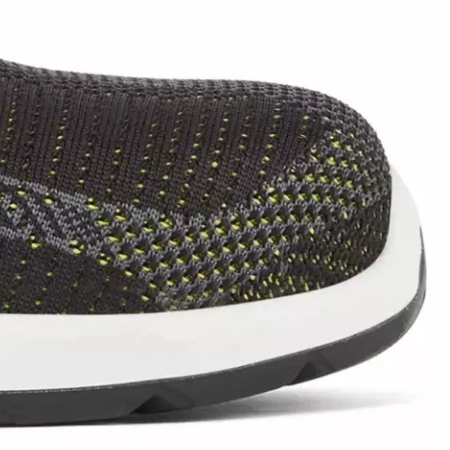 **Composite Toe Cap** delivers reliable protection while keeping the shoe light and comfortable for all-day wear.