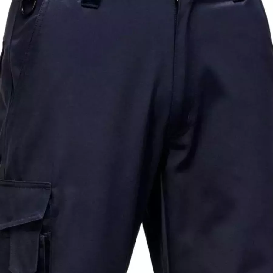 **UV-Schutz** sorgt für täglichen Komfort, indem er hilft, sich bei Arbeiten im Freien kühler und wohler zu fühlen.