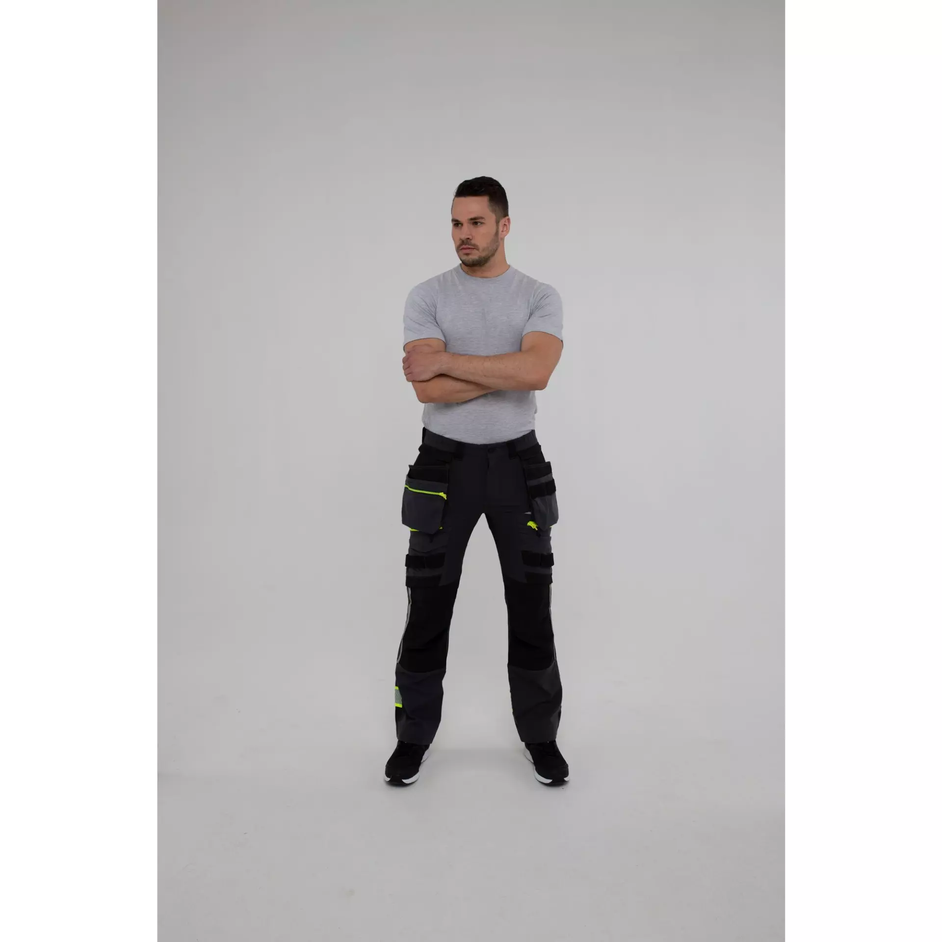 Portwest DX440BKR, DX4 Detachable Holster Pocket Trousers, Black, image 11