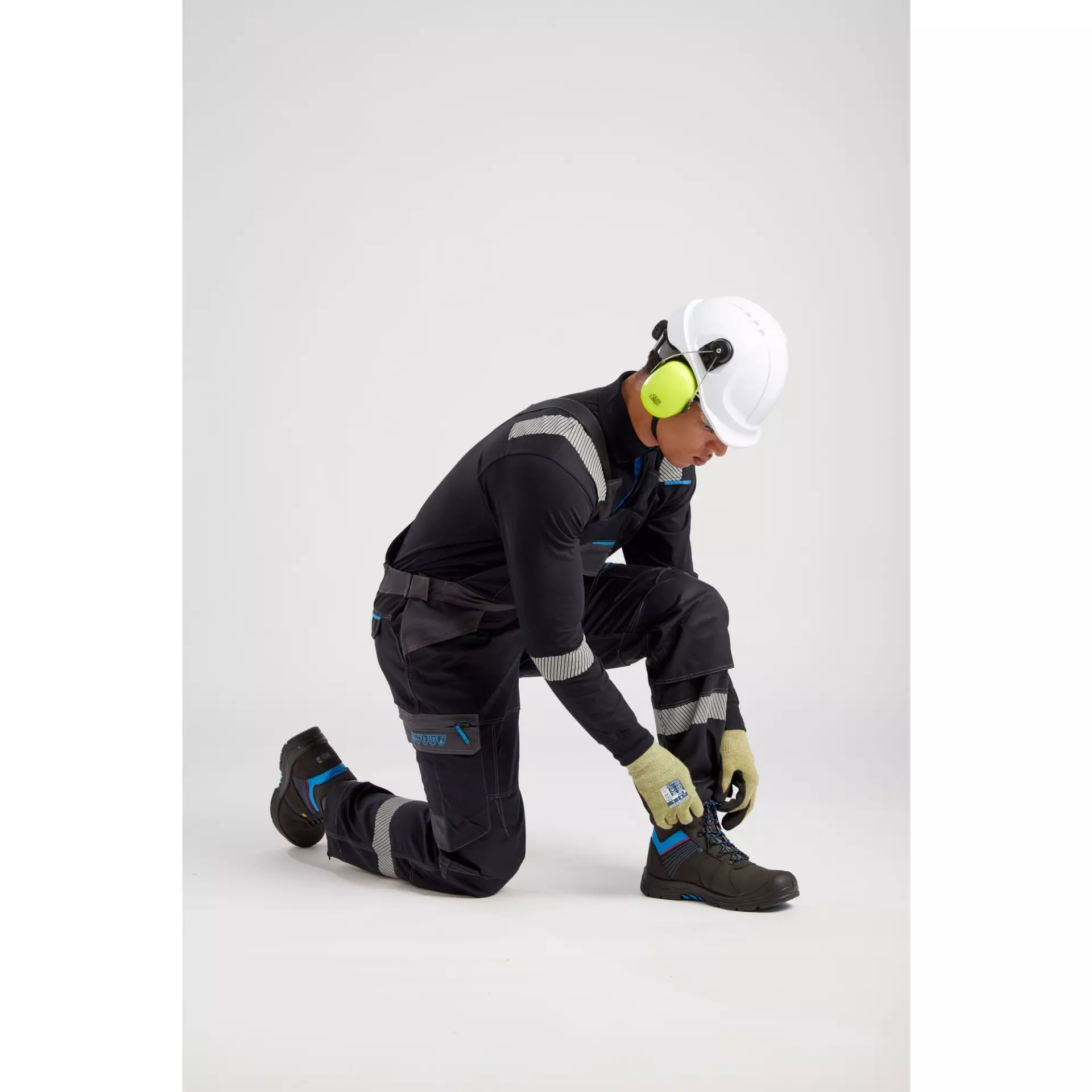 Portwest FR405BKR, WX3 FR Modaflame Latzhose, Schwarz, image 5