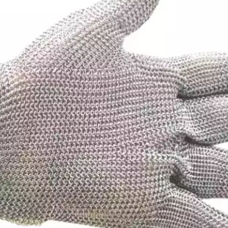 **Oil and Grease Resistant** stays clean and durable even in slippery, messy environments.