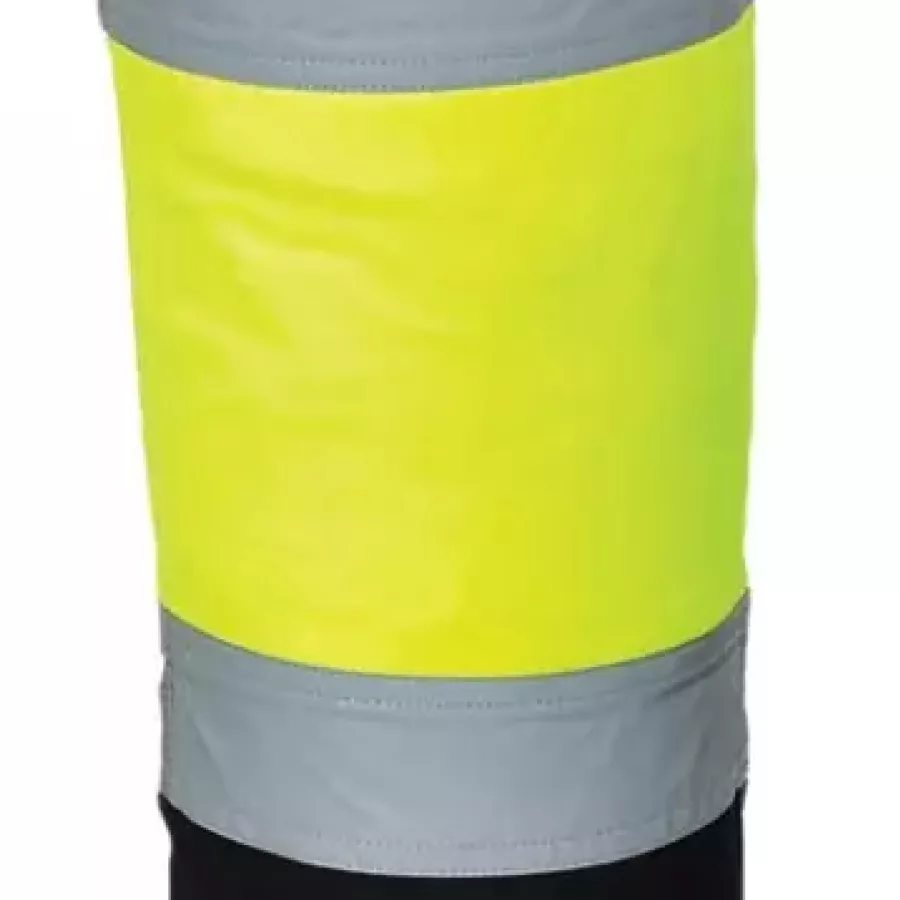 **Reflective Stripes** enhance your presence in busy environments, supporting confident movement throughout the workday.