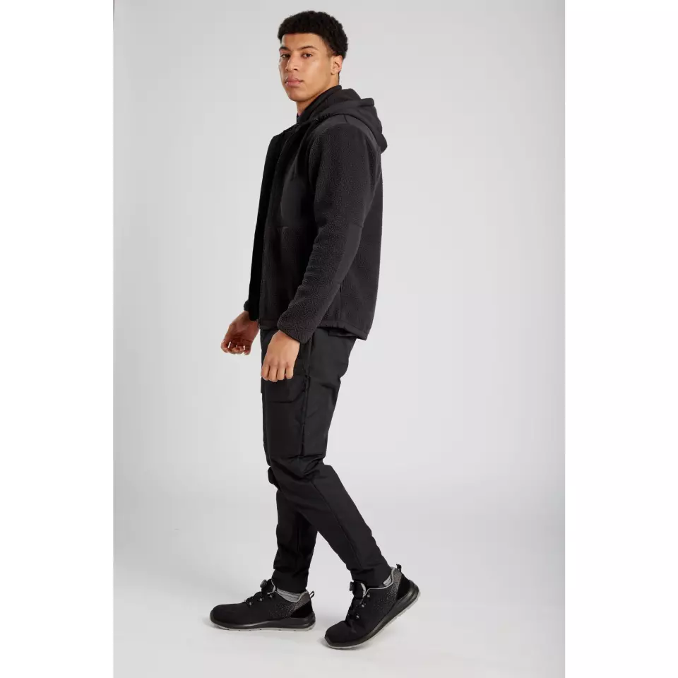 Material · Polyester, Fabric, Fleece, Nylon feature highlight