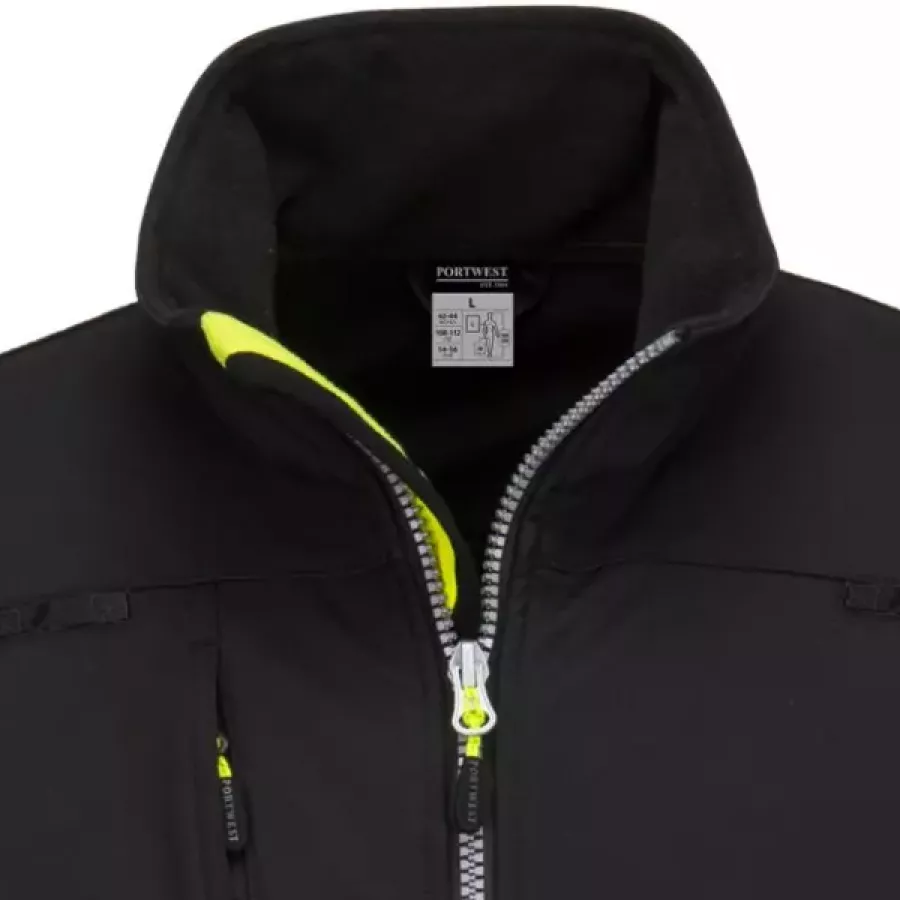 Der **Stehkragen** sorgt für zusätzlichen Komfort am Hals und hilft Ihnen, sich bei kühleren Bedingungen geschützt und konzentriert zu fühlen.